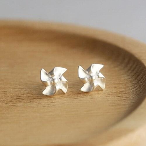 925Silver Cute Sand Face Small Windmill Earrings Womens Fashion Personality Festive Party Accessories Jewelry Birthday Gifts