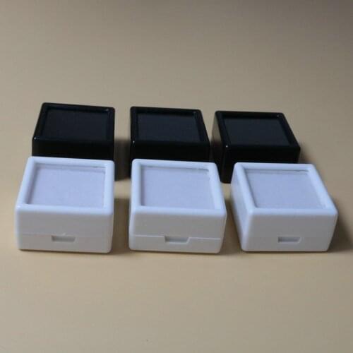 5 PCS White Black Diamond Jewelry Box Plastic Loose Diamond Storage Box Square Gem Box Soft Sponge Cushion Gift Box 3*3*2cm