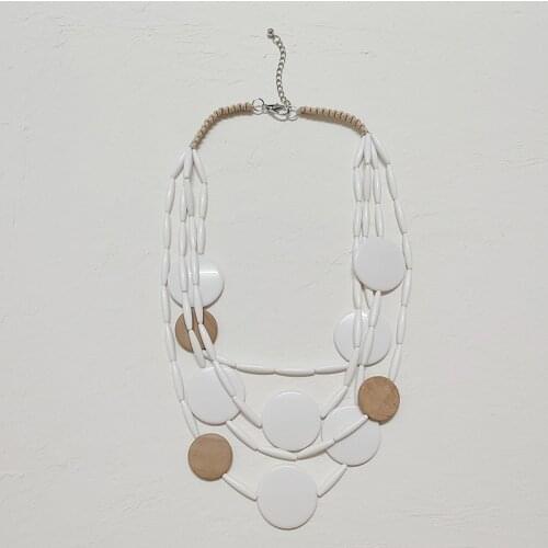 Hand-Made Bohemian Short Necklace White Multi-Layered Acrylic And Wood Bead Necklace Vintage Collier Femme Summer Jewelry