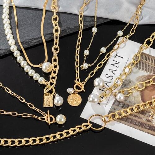 Fashion Personality Multi Layer Lock Portrait Pendants Necklaces For Women Gold Metal Key Heart Necklace New Design Jewelry Gift