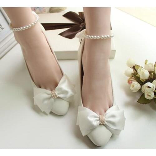 2018 new design fashion white bow bridal shoes ankle beading pearls lady party white dress shoe female womans wedding shoes