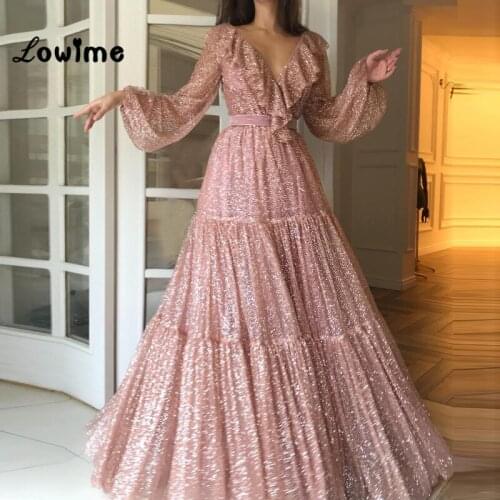 Pink Arabic Evening Dresses 2018 Shiny Fabric Turkish Dubai Middle East Women Party Dress Robe De Soiree Long Sleeves Prom Gowns