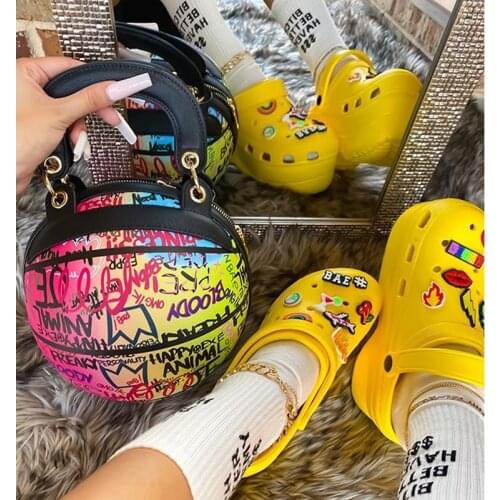 2021 New Woman Bag Round Graffiti Bag Fashion Chain Bag Shoulder Diagonal Portable Universal Small Bag