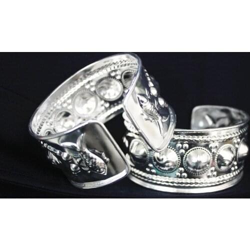 High-grade Miao silver bracelet with accessories for national costume bracelet/3.7 cm wide Miao Silver Bracelet