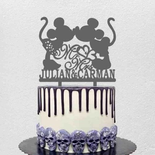 Customized Couple Name Cartoon Animals Acrylic Wood Cake Topper For Wedding Party Wedding Anniversary Cake Decoration Topper