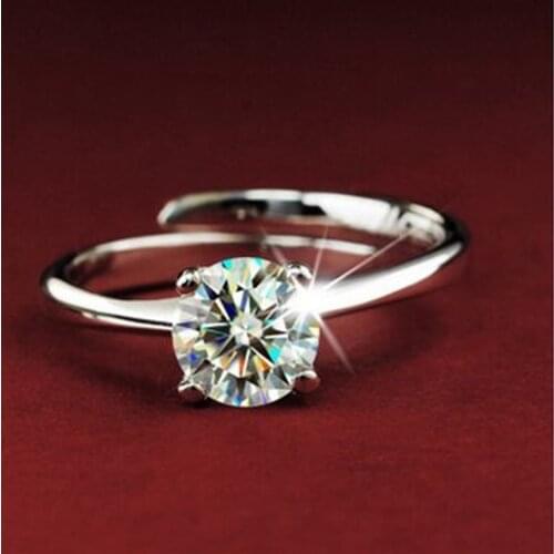 Ms. Korea Korean version of high-end fashion four claws simulation Switzerland CZ Ring wholesale opening