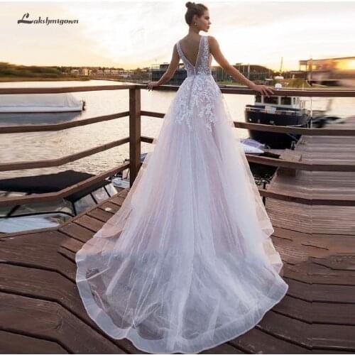 Lakshmigown Baby Pink Boho Wedding Dress V Neck 2019 Tulle Beach Bridal Dresses Lace Wedding Gowns Vestido de Noiva Manga Longa