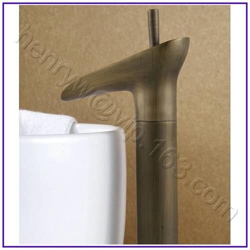 L15013 - Luxury Deck Mounted Bronze Color Brass Basin Faucet