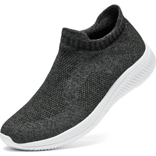 Men Sneakers Slip on Men Casual Shoes Lightweight Comfortable Loafers Breathable Couple Walking Shoes Trainers Feminino Zapatos