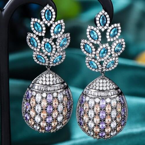 SORAMOORE High Quality Gorgeous Trendy Dangle Earrings for Women Bridal Luxury Jewelry Ladies Daily New Fashion 2021 Design