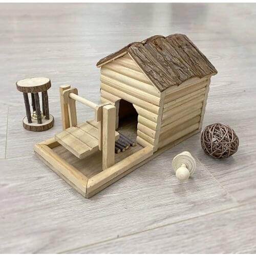 2021 New Hamster Guinea Pig Log Handmade House Solid Wood Small Pet Swing Bamboo Squirrel Hamster Accessories Hamster House Nest