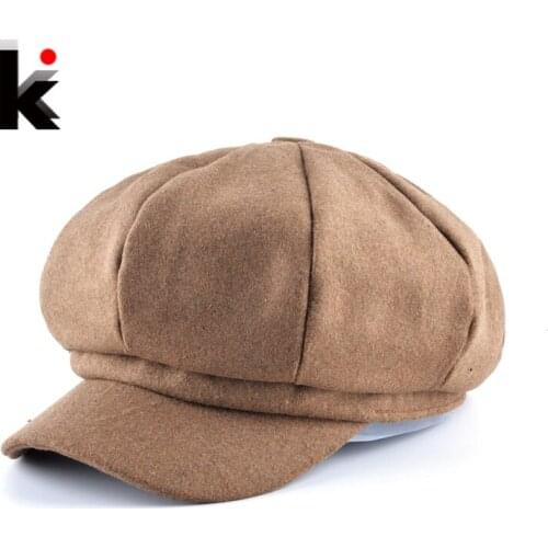 Top Fashion Solid Newsboy Caps Men And Women Warm Polyester Octagonal Hats For Autumn And Winter Unisex Casual Beret Toucas
