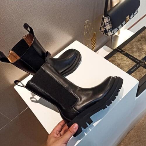 New autumn/winter thick-soled boots increase smoke tube boots British style in tube womens Motorcycle boots 2020