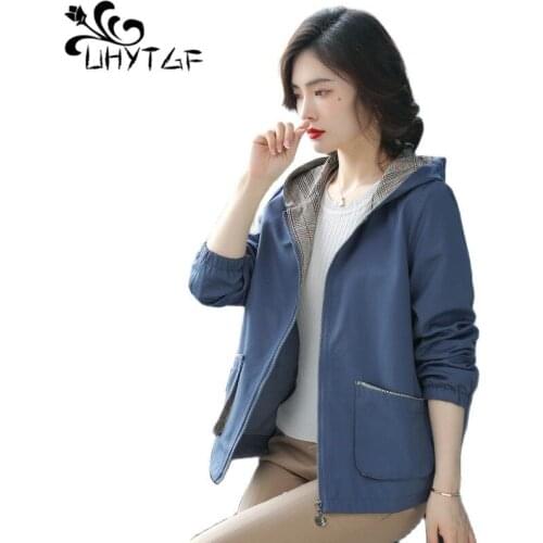 UHYTGF Middle-Aged Women Spring Autumn Jacket Pocket Hooded Casual Mother Short Coat Long Sleeve Loose 5XL Plus Size Outerwear16