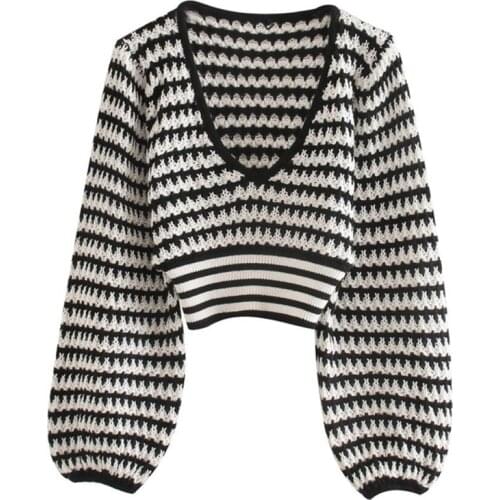 CHIC 2020 Retro Women Knit Striped V neck Sweater Pullovers French Exposed navel Short Knitwear Long Lantern sleeve Jumper Tops