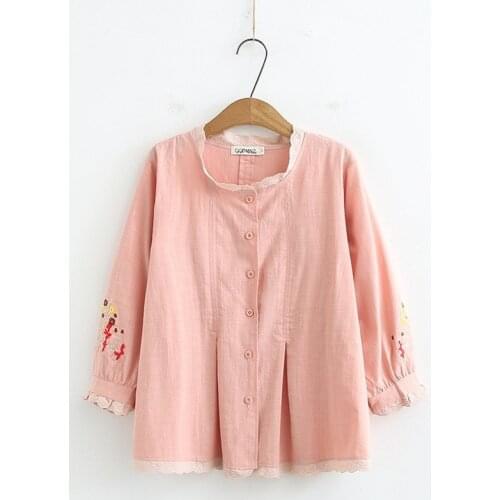 Plus Size XL-3XL 3/4 Sleeve Womens Vintage t-shirts Loose Round Neck Cotton Floral Embroidery t-shirts Oversized Tops