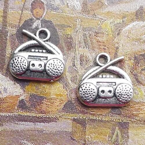 10 pieces/lot 15*15mm Antique silver color Alloy Radio charm bracelet Pendant Key chain DIY accessory jewelry making