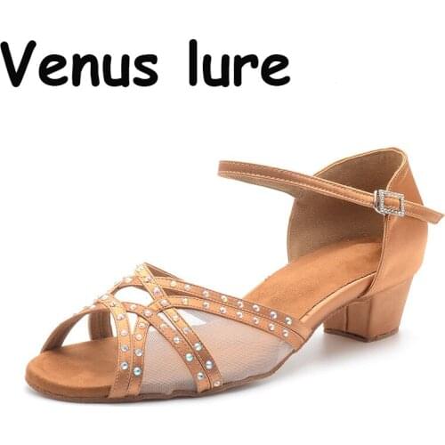 Венера приманки Shoes With Medium Heels