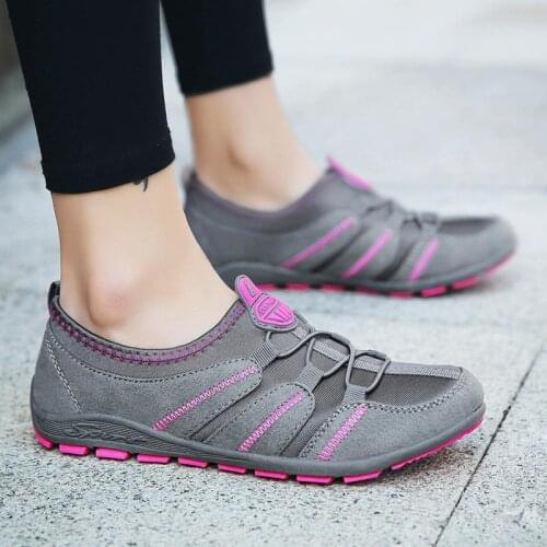 Plus Size Slip- on Sport Shoes Women Sneakers Woman Brand Summer Sports Shoes Running Woman Gray Fitness Tennis Original A-1508