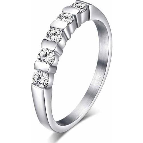 Exquisite Womens Rings AAA Zircon Engagement Wedding Ring Titanium Steel No Fade Jewelry Gift