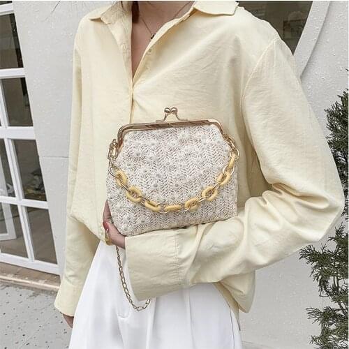 Fashion Straw Woven Bag Women Shell Clip Chain Shoulder Crossbody Bags Lady Designer Brand Messenger Bags Casual Purses 2021