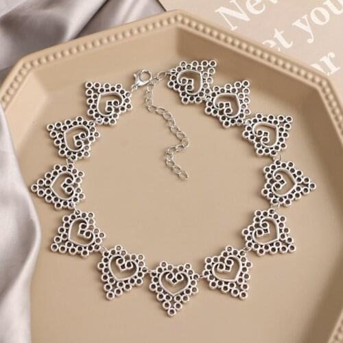 ALIUTOM Vintage Elegant Silver Color Necklace For Women Girls LOVE Heart Shape Choker Collar 2021 Trend Fashion Jewelry Gifts