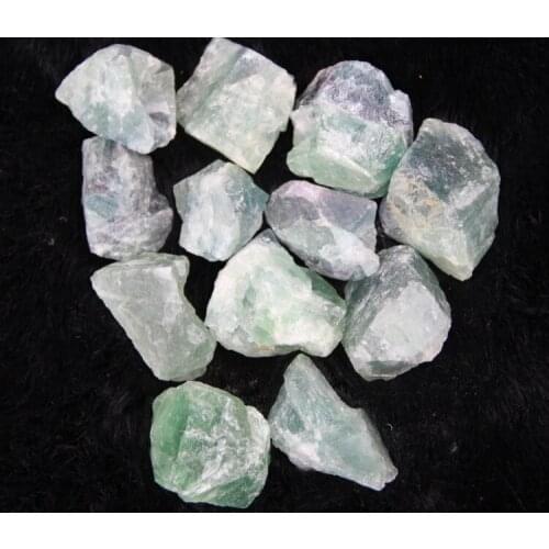 Nature Green Gems Stone Beads Quartz Clusters Geode Stone Irregular Pendant Necklace 32pcs/box
