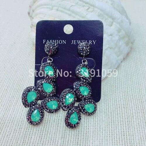 Temperamental individual character matchs fashionable person net red conch natural stone earring to act the role ofing to taste