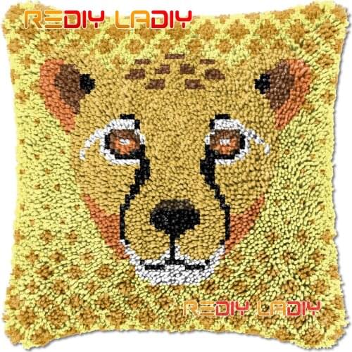 Latch Hook Cushion Leopard Head DIY Needlepoint Kits Chunky Acrylic Yarn Arts Crocheting Lofty Pillow Case Hobby & Crafts