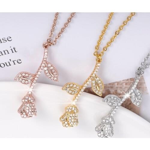 Simple Rose Flower Necklaces For Women Fashion Jewelry 3D Crystal Pendant Chains Valentines day Gift Accessories Collar