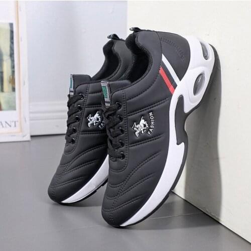 Men White Shoes Air Cushion Sneakers Breathable Outdoor Walking Sport Shoes For Male Lace-up Casual Shoes Bubble Men Footwear