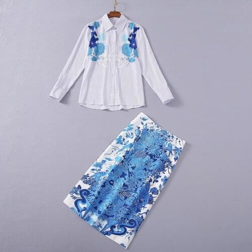 European and American womens wear 2020 winter new style Long-sleeved striped shirt Court printed slit skirt Fashion suits