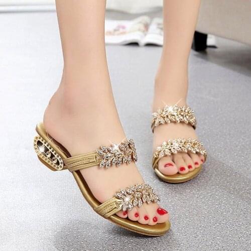 2021 New Women Shoes Slippers Summer Beach Sandals Fashion Women Rhinestone Outdoor Slippers Flip Flops Shoes Women Mujer