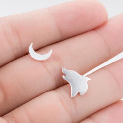 Yiustar New Wolf and Moon Stud Earrings Spirit Animal Jewelry Moon Ear Studs Wolf Jewelry Stud Earrings For Woman Men