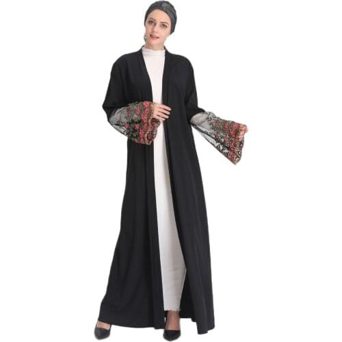 Modest Khimar Muslim Hijab Women Dress for Girls 2020 New Stitched Embroidery Lace Dubai Fashion Gown Lr335Islamic Clothing