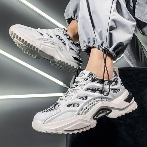 Pop shoes mens Korean version of the trend of versatile 2021 summer new breathable canvas board shoes leisure thick soled