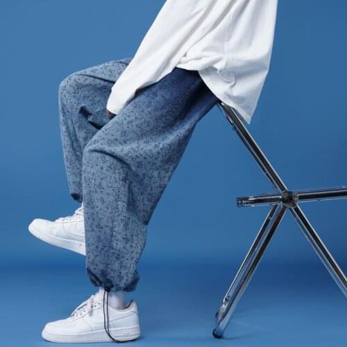 Spring and Autumn Korean Mens Bunched Denim Trousers Men Straight Leg Pants High Quality Casual Jeans Male 2 Colors Size M-5XL