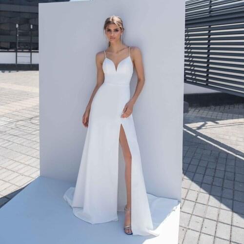 Elegant Beach V-Neck Side Slt Wedding Dress 2021 Sexy Spaghetti Straps Sleeveless Backless Sweep Train Bridal Gowns
