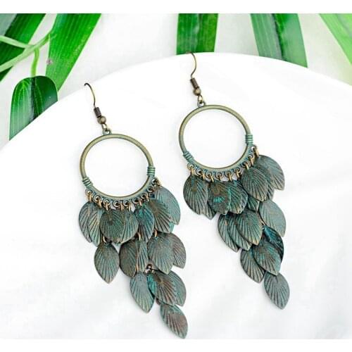 DOUVEI Vintage Leaves Plant Tassel Earring Women Handmade Ethnic Carved Antique Verdigris Big Ladies Earrings Oorbellen HQE513