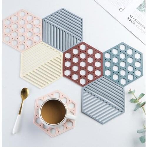 1PC Silicone Tableware Insulation Mat Coaster Cup Hexagon Mats Pad Heat-insulated Bowl Placemat Home Decor Desktop