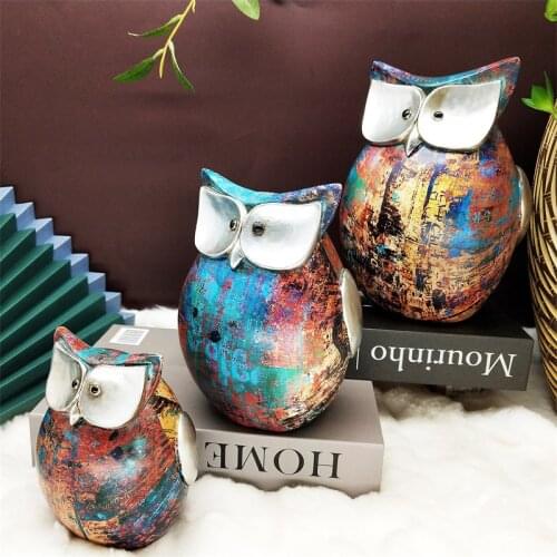 European creative colorful resin crafts owl ornaments home wine cooler living room resin water transfer decorations