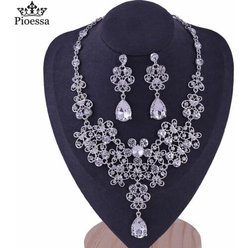 Pioessa Luxury Style Flower Shape Fascinating Design Two-piece Set Fashion Necklace For Female Brilliant Jewelry Party Dress-up