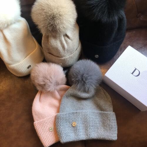 Winter Womens Natural fox Fur Pom Pom Knitted Beanies fashion Rhinestone Skullies Girls Real Fur Knit Caps Bonnet Hat