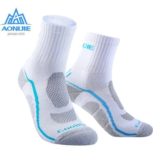 AONIJIE Outdoor Sports Compression Socks Running Athletic Breathable Quarter For Training Cycling Camping Hiking