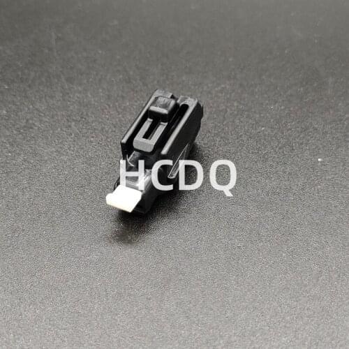 The original 90980-11400 1PIN Female automobile connector plug shell and terminal are supplied from stock