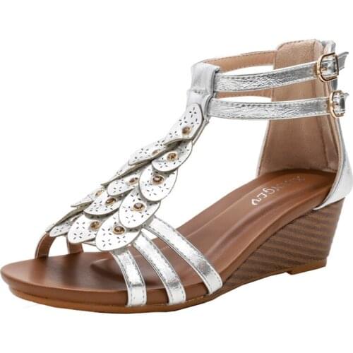 The new summer style retro chunky wedge heel shoe is a Roman shoe with a round head with a zipper back for comfort and non-slip