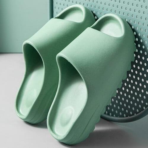 WEH rubber gardening clogs men 2020 Kanye Slippers Home Sliders Summer Beach-side Sandals Comfortable Breathable slide bone