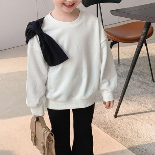 Girls' baby Korean autumn and winter new top childrens Korean sweet big bow casual Pullover girl clothes
