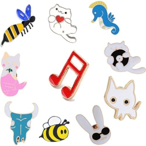 Cartoon Animals Brooches Cat Bee Seahorse Metal Enamel Pins Bag Button Lapel Pin Kids Gifts Cute Icons Badges Women Accessories