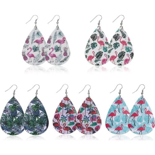 Fashion 1 Pairs Green Flamingo Leather Pendant Earrings Waterdrop Leaf Print Leather Earrings For Women Valentines Gift Jewelry